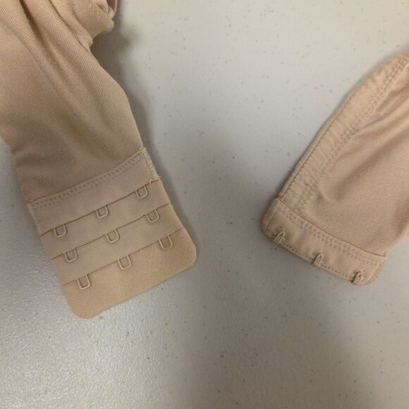 Lot of 2 Vanity Fair Bra 40D Black No Pad Wired 76080 Tan Light Pad Wired 75204 - Picture 7 of 16